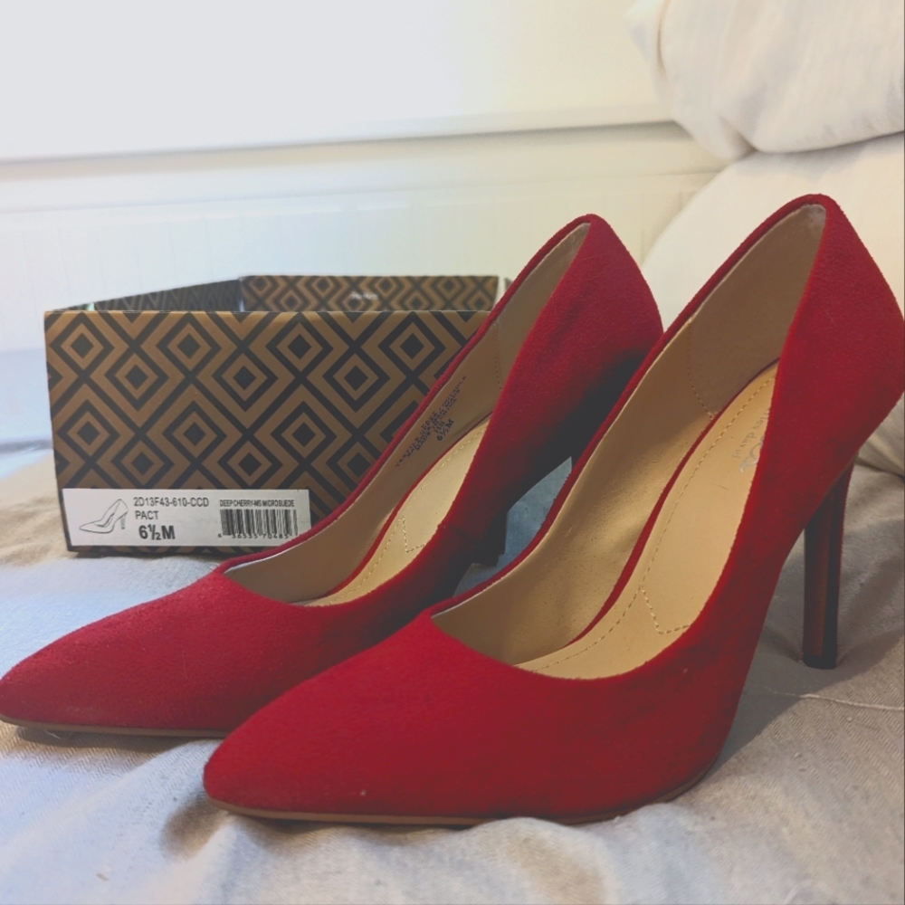 Charles by Charles pumps